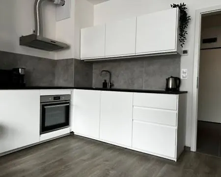 Newtranquil Near Corvin Apartment Budapest